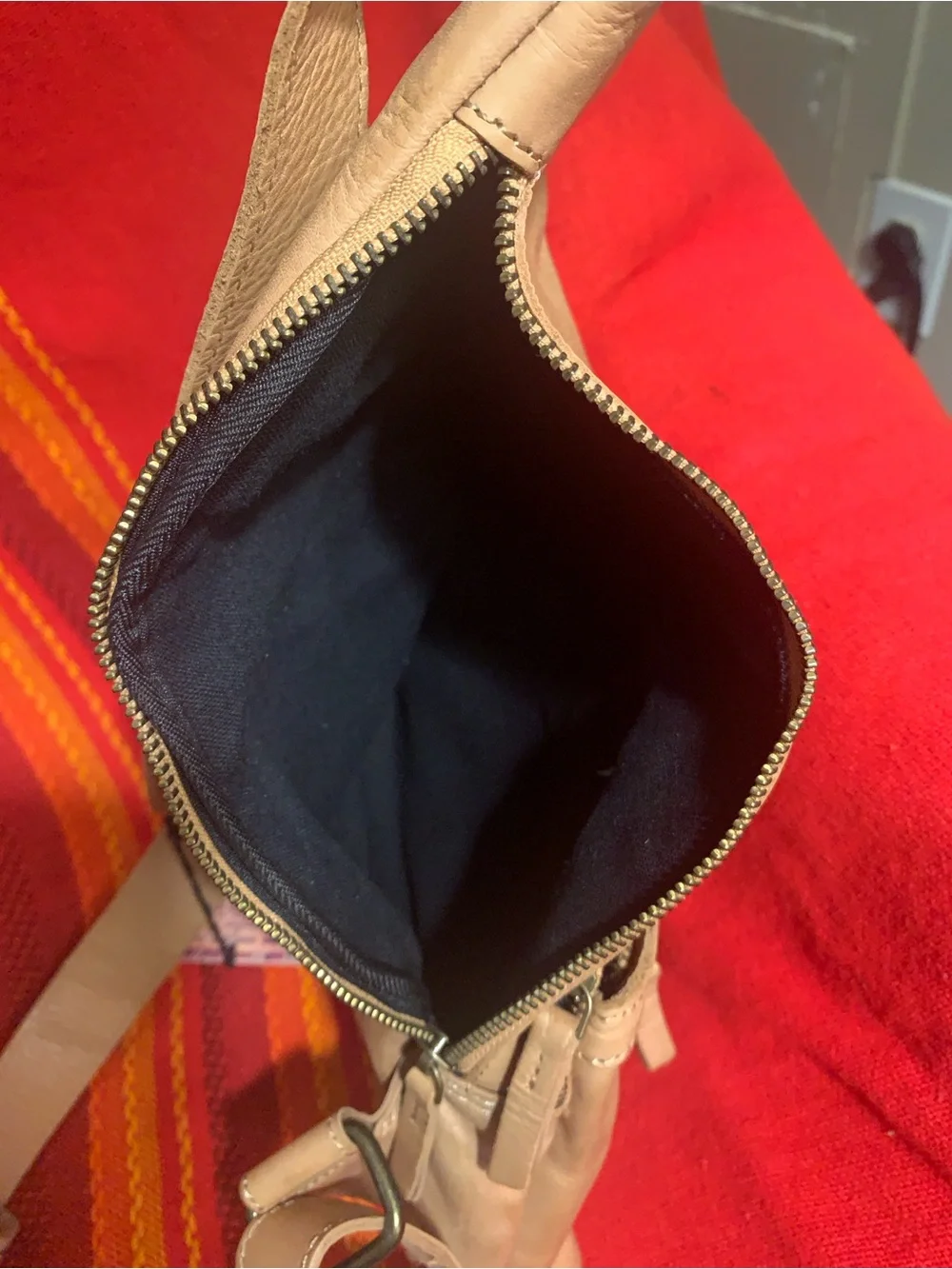 NWT Leather Sling Bag in Tan   - Anchor Accent